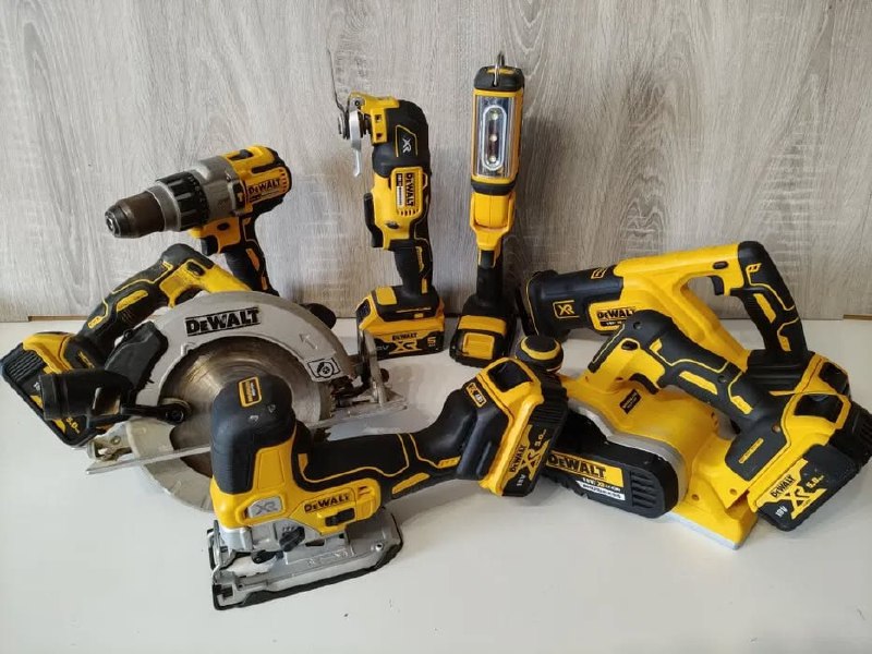Zdjęcie oferty: Zestaw ElektroNarzędzi Aakumulatorowych DeWalt XR 7x18v Wkrętarka Lisica Wielofunkcyjne WYSYŁKA